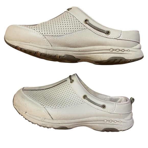 Easy Spirit Women's Triproute Clogs Size 8.5 WW Beige/Tan Leather Slip On Mule - Picture 4 of 13
